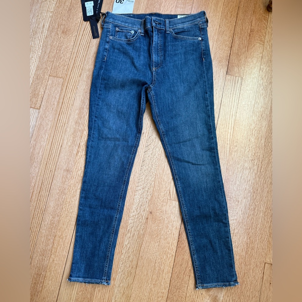Rag and bone women’s jeans - size 30 - NWT